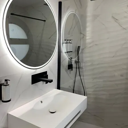 Pensjonat Nerjarooms Nerja