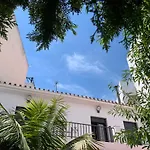 Pensjonat Nerjarooms Nerja
