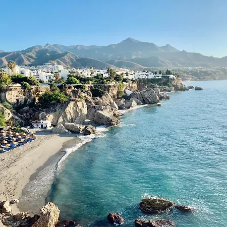 Nerjarooms 2* Nerja