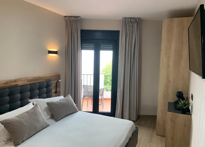 Nerjarooms Pensjonat Nerja