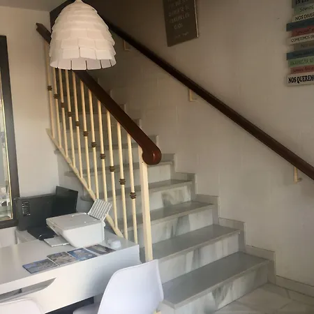 Πανσιόν Nerjarooms