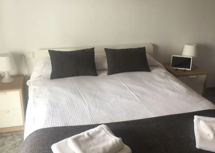 Guest house Nerjarooms