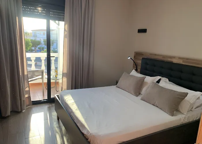 Nerjarooms Πανσιόν